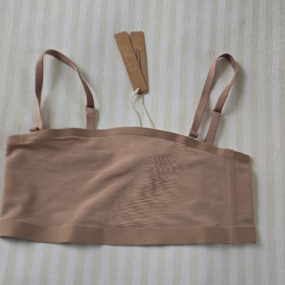 SKIMS Sheer Sculpt Bandeau Size:Small Sienna